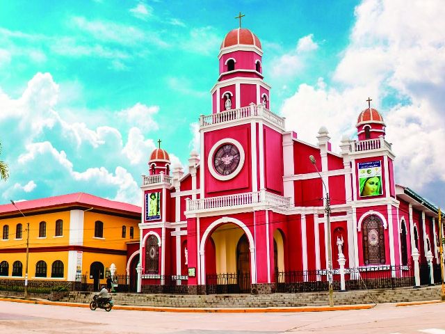moyobamba iglesia